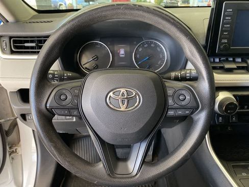 Used 2019 Toyota RAV4 XLE w/ Convenience Package AWD/4WD image 17
