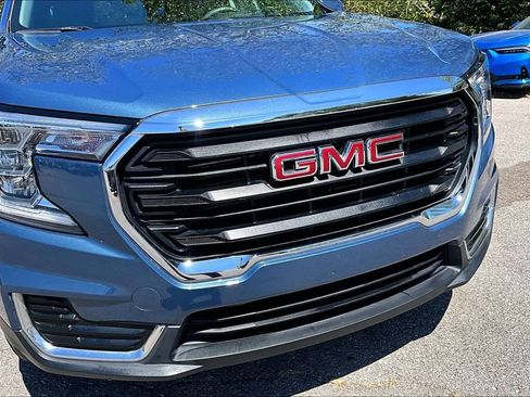 Used 2024 GMC Terrain SLE w/ Driver Convenience Package AWD/4WD image 38