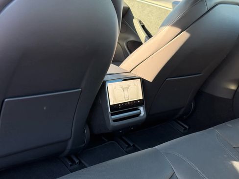 Used 2024 Tesla Model 3 Long Range image 27