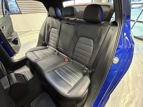 Used 2024 Volkswagen Golf R AWD/4WD image 6