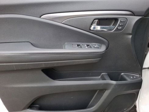 Used 2022 Honda Pilot Special Edition image 12