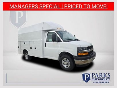 New 2025 Chevrolet Express 3500 w/ Power Convenience Package