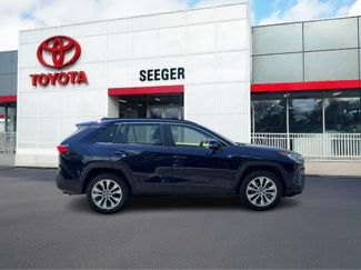 Used 2019 Toyota RAV4 XLE Premium w/ Cold Weather Package AWD/4WD video 2
