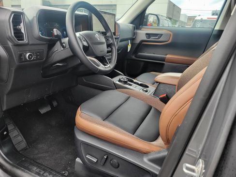 Used 2025 Ford Bronco Sport Outer Banks w/ Outer Banks Tech Package+ image 17