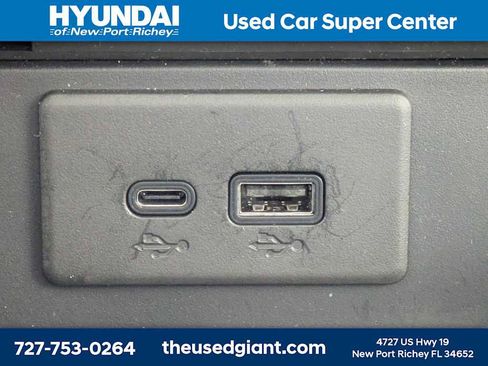 Used 2026 Buick Envision Avenir AWD/4WD image 32