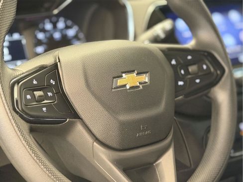 Used 2023 Chevrolet TrailBlazer LT w/ Convenience Package AWD/4WD image 22