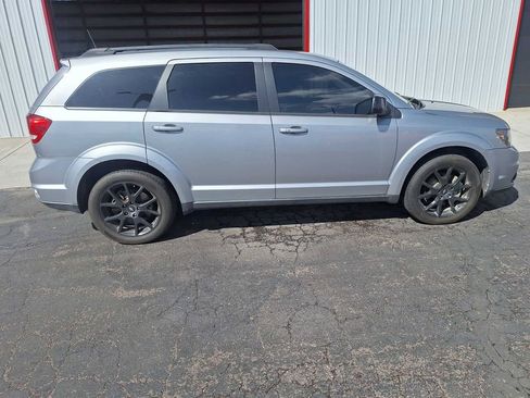 Used 2019 Dodge Journey SE w/ Premium Group AWD/4WD image 9