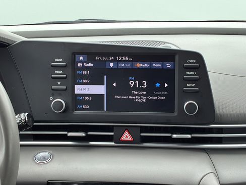 Certified 2025 Hyundai Elantra Sport FWD image 18