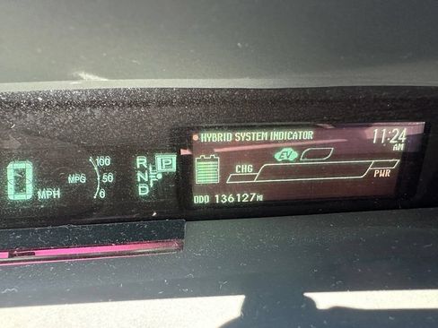 Used 2013 Toyota Prius Two FWD image 11