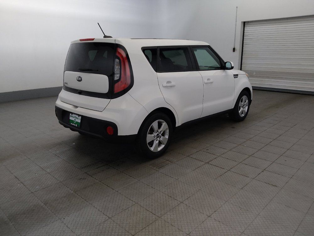 Used 2019 Kia Soul FWD image 10