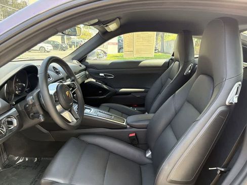 Used 2021 Porsche 718 Cayman RWD image 59