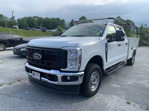 Used 2026 Ford F350 XL w/ XL Chrome Package AWD/4WD image 4