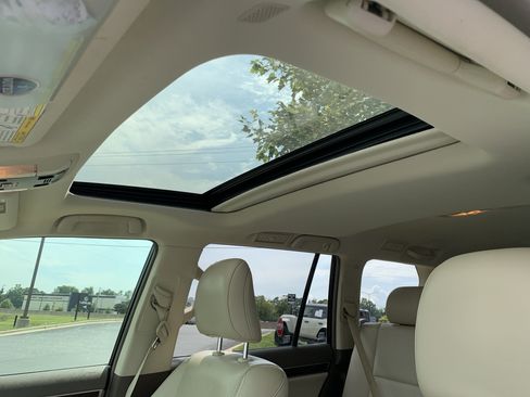 Used 2019 Lexus GX 460 Luxury AWD/4WD image 28