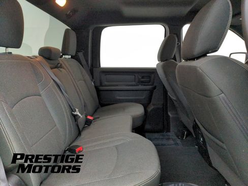 Used 2022 RAM 1500 Express w/ Ceramic Grey Express Package AWD/4WD image 26