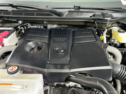 Used 2026 Toyota Tundra SR5 w/ SX Package AWD/4WD image 33