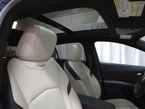 Used 2019 Cadillac XT4 Sport AWD/4WD image 20