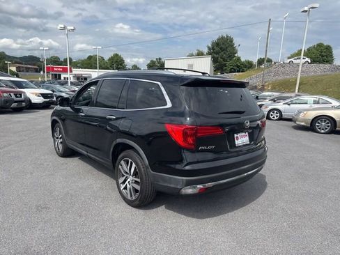 Used 2016 Honda Pilot Touring image 6