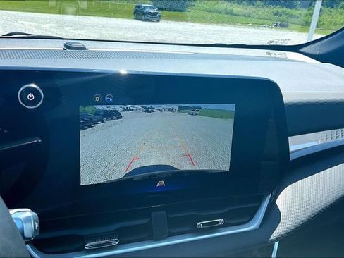 Used 2026 Chevrolet Equinox LT FWD image 19