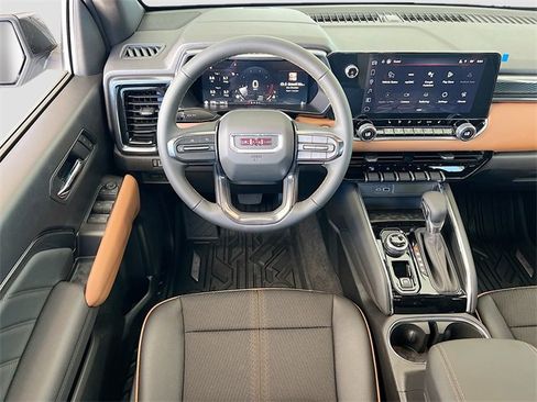 New 2026 GMC Canyon AT4 image 16