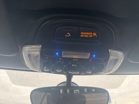 Used 2019 MINI Cooper S w/ Signature Upholstery Package image 29