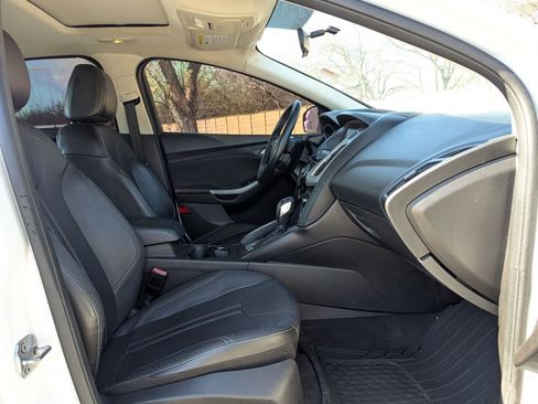 Used 2013 Ford Focus SE image 27
