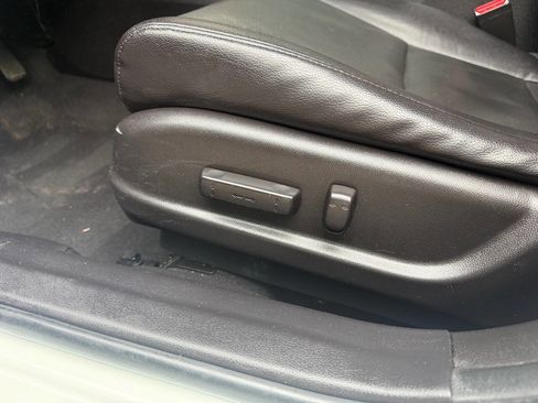 Used 2017 Acura ILX FWD image 21