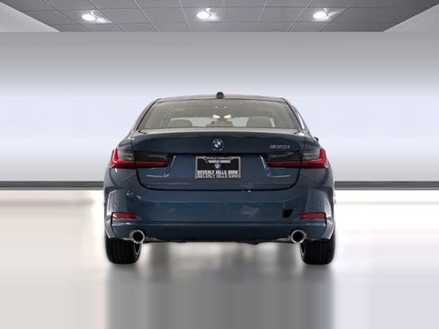 New 2026 BMW 330i Sedan w/ Convenience Package RWD image 9