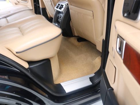 Used 2012 Land Rover Range Rover Supercharged AWD/4WD image 44