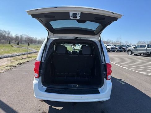 Used 2018 Dodge Grand Caravan GT image 10