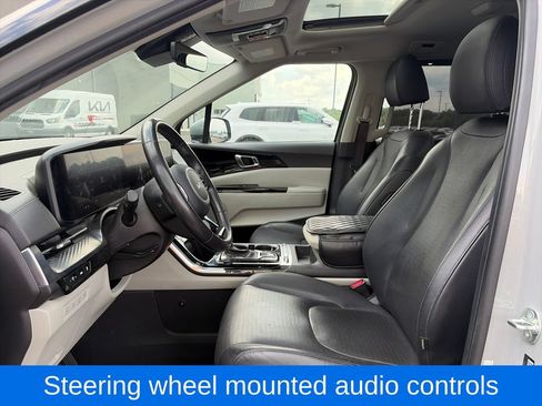 Used 2024 Kia Carnival SX Prestige FWD image 16