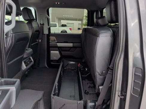 Used 2026 Ford F450 Lariat w/ FX4 Off-Road Package AWD/4WD image 43