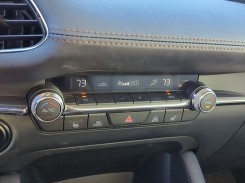 Used 2023 MAZDA MAZDA3 s FWD image 20