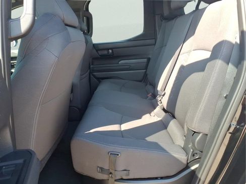 Certified 2025 Toyota Tacoma SR w/ SR Upgrade Package AWD/4WD image 12