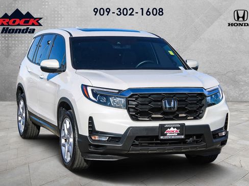 Certified 2024 Honda Passport EX-L image 3