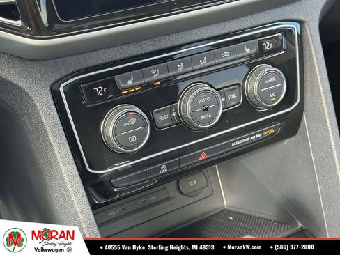 Certified 2023 Volkswagen Atlas SE w/ Panoramic Sunroof Package AWD/4WD image 28