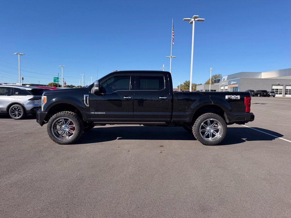 Used 2017 Ford F350 Platinum w/ Platinum Ultimate Package AWD/4WD image 9