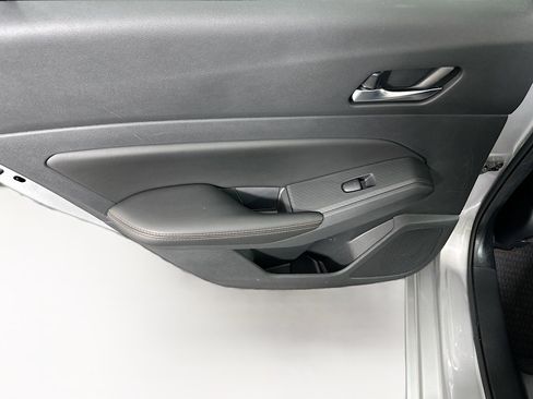 Used 2021 Nissan Altima 2.5 SR w/ SR Premium Package image 25