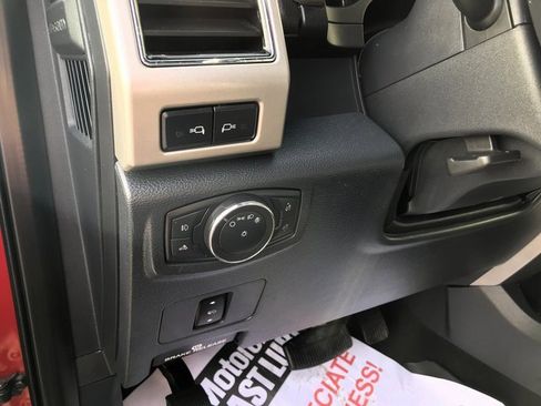 Certified 2022 Ford F350 Lariat w/ Lariat Value Package image 8