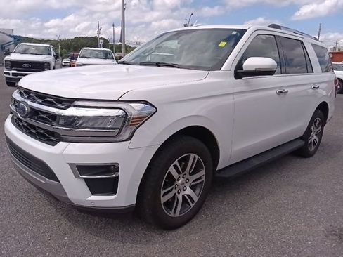 Used 2024 Ford Expedition Limited RWD image 7