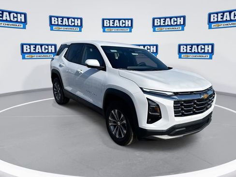 New 2026 Chevrolet Equinox LT w/ Safety and Technology Package image 2