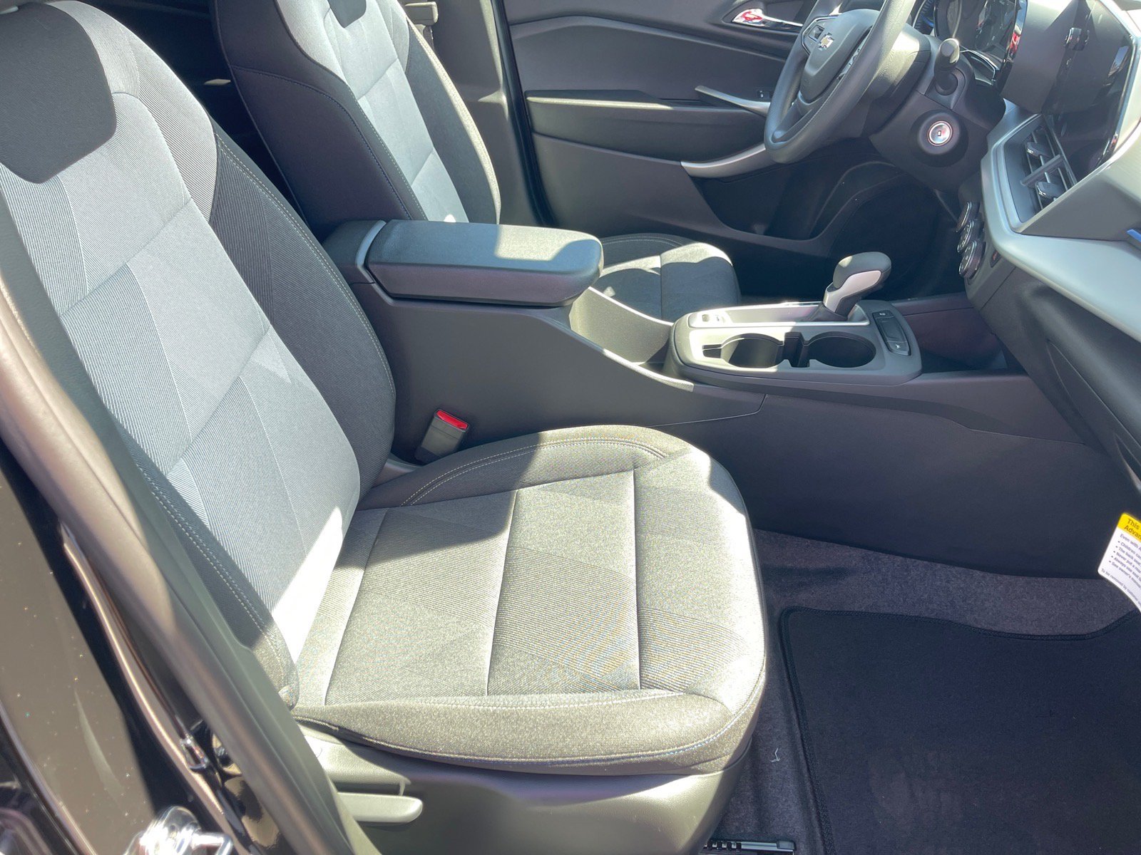 New 2026 Chevrolet Trax LS FWD image 18