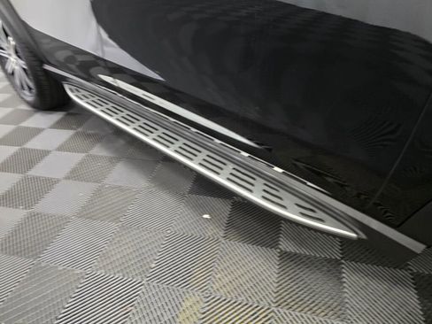 Certified 2025 Mercedes-Benz GLE 350 4MATIC image 26