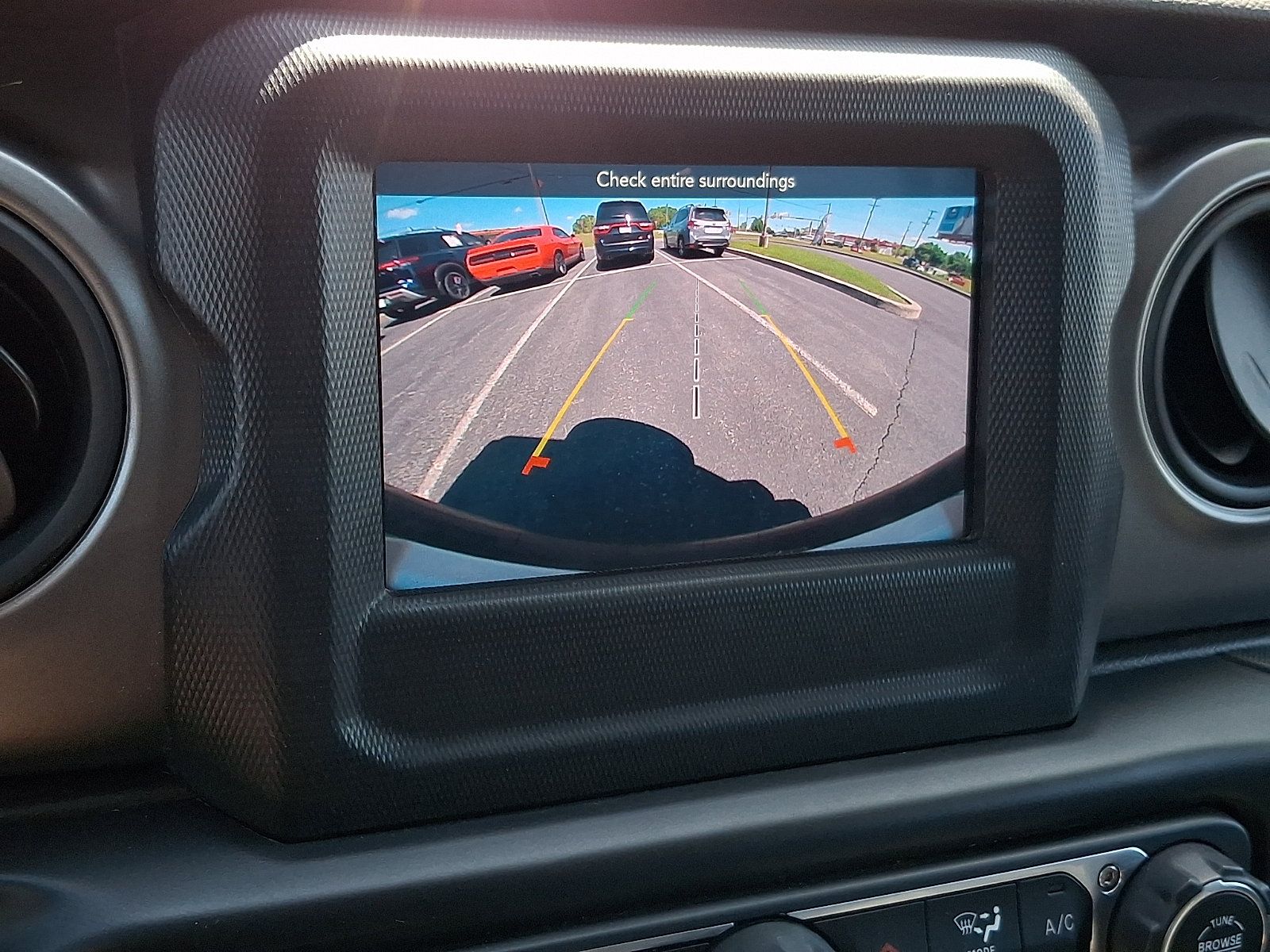 Certified 2022 Jeep Wrangler Unlimited Sport AWD/4WD image 18