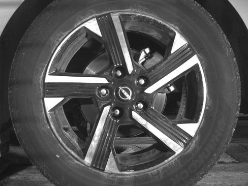 Used 2025 Nissan Sentra SV image 14