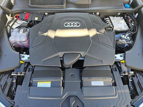 New 2026 Audi Q8 Premium Plus image 32