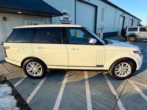 Used 2017 Land Rover Range Rover Base AWD 4dr SUV image 9