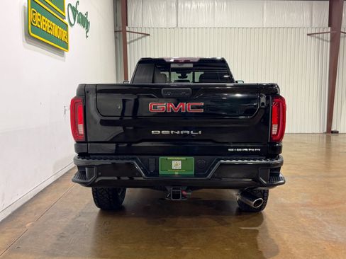 Used 2020 GMC Sierra 3500 Denali w/ Denali Ultimate Package image 8