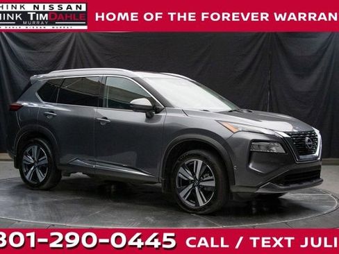 Used 2023 Nissan Rogue SL w/ SL Premium Package image 1