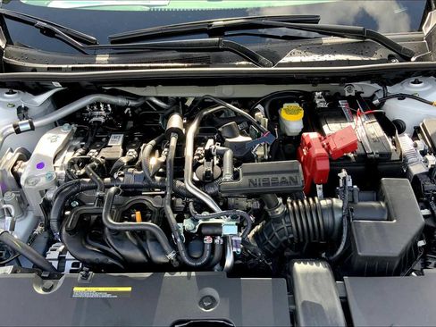 Used 2025 Nissan Sentra SV w/ All-Weather Package FWD image 16