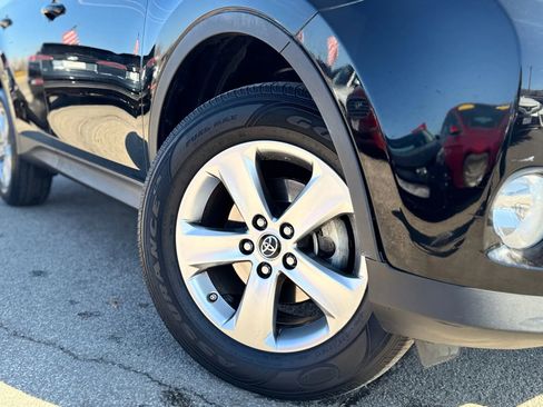 Used 2015 Toyota RAV4 XLE AWD/4WD image 19